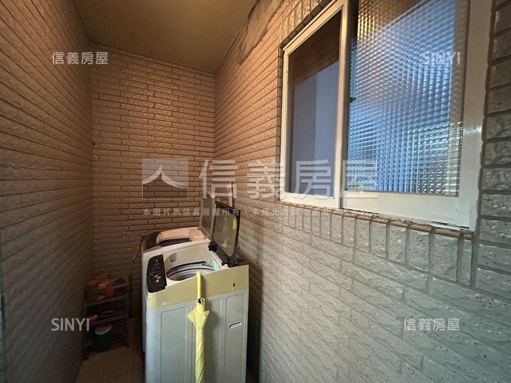 高鐵大面寬邊間一樓公寓房屋室內格局與周邊環境