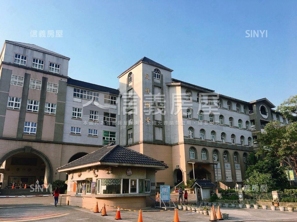 高鐵大面寬邊間一樓公寓房屋室內格局與周邊環境