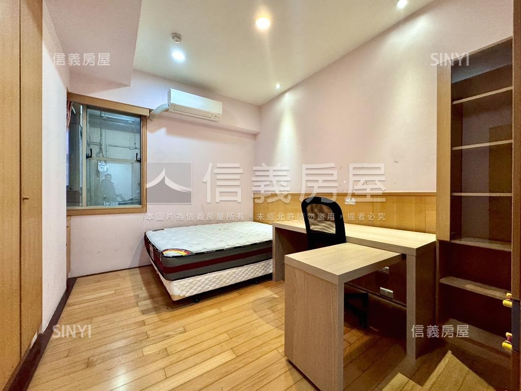 梅竹山莊朝南大戶雙平車房屋室內格局與周邊環境