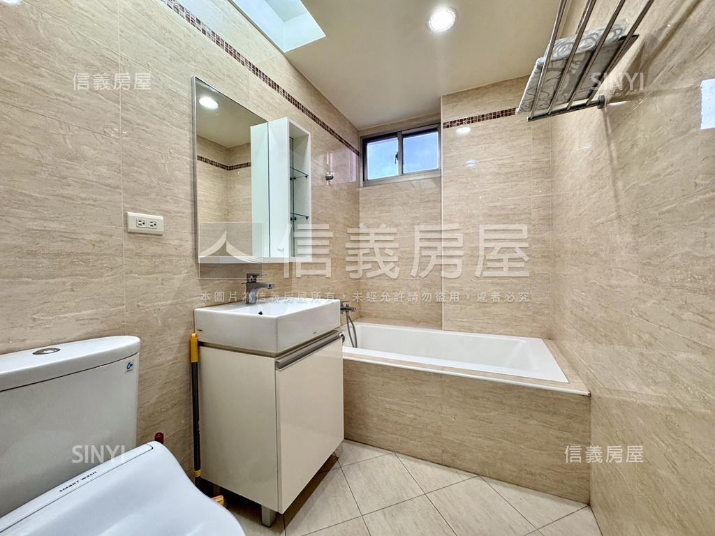 梅竹山莊朝南大戶雙平車房屋室內格局與周邊環境