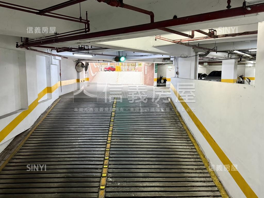 梅竹山莊朝南大戶雙平車房屋室內格局與周邊環境