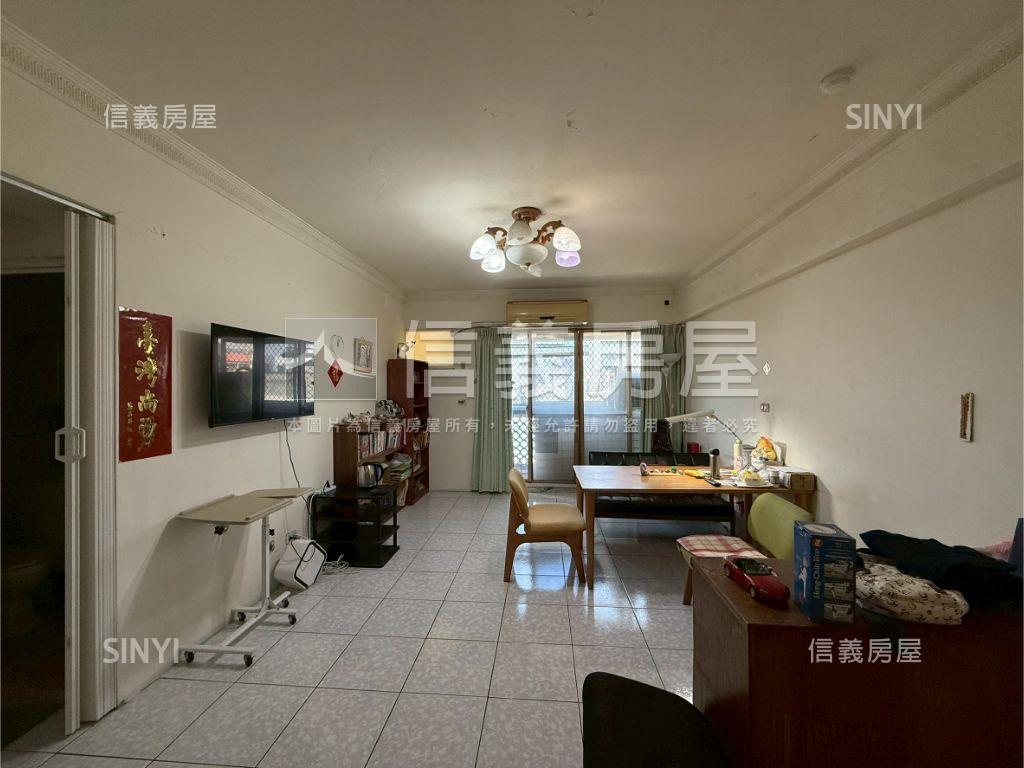 首購！北屯精華區三房平車房屋室內格局與周邊環境