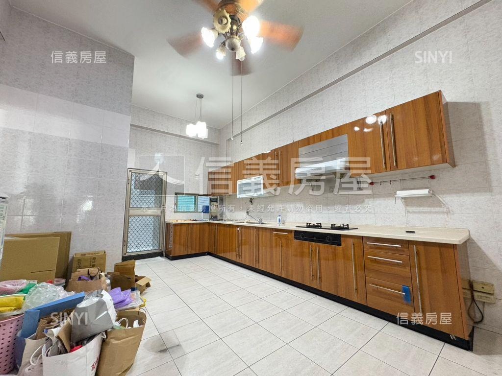 裕農二街大器店透房屋室內格局與周邊環境