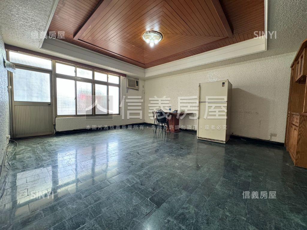 Ｎｅｗ！石牌學區公寓２樓房屋室內格局與周邊環境