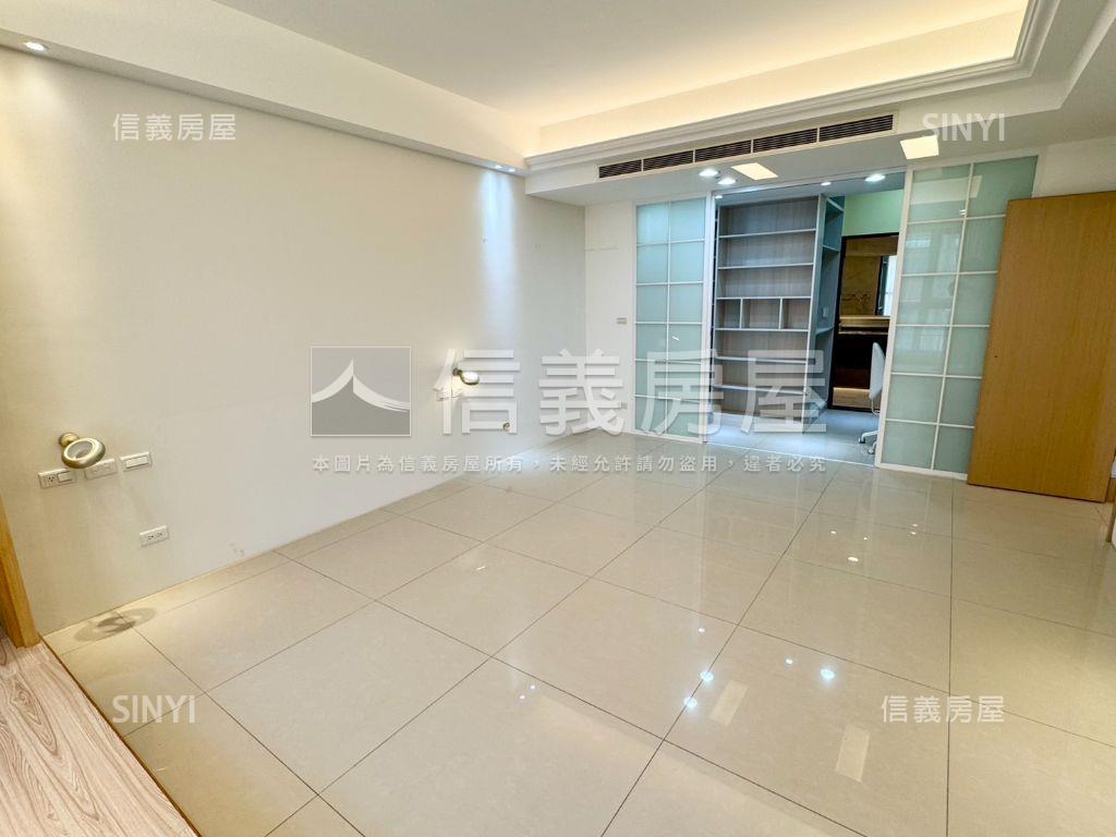 台北大·品味人生雙車位房屋室內格局與周邊環境