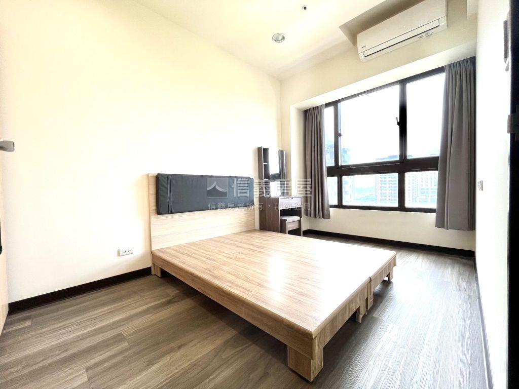 高樓景觀金捷市兩房車位房屋室內格局與周邊環境
