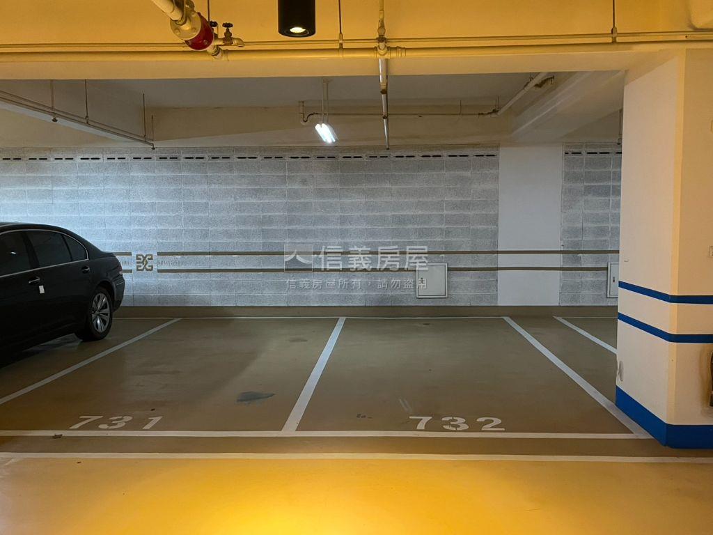 高樓景觀金捷市兩房車位房屋室內格局與周邊環境