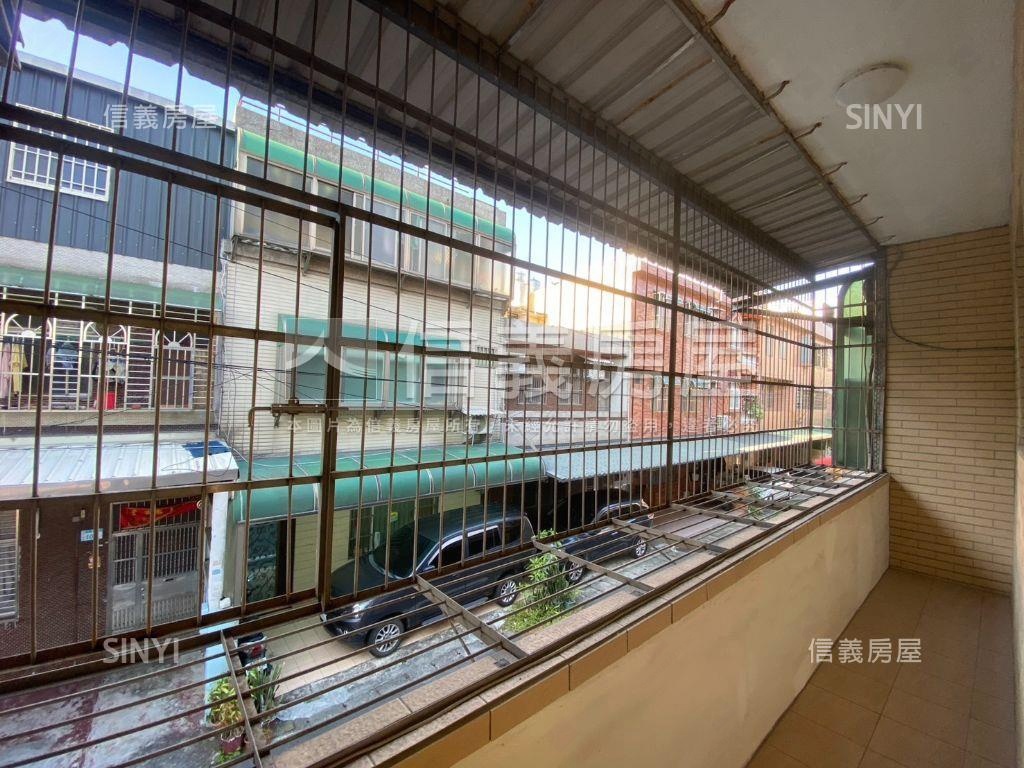 山仔頂匠心裝潢透天美宅房屋室內格局與周邊環境