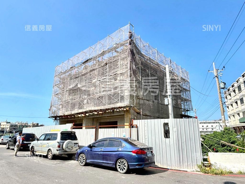 忠孝電梯豪墅Ａ房屋室內格局與周邊環境