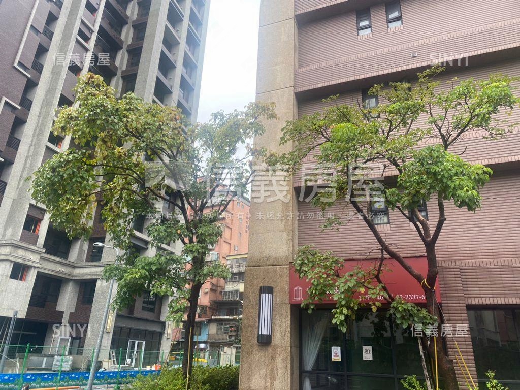 萬華千耀學１樓辦公店面房屋室內格局與周邊環境