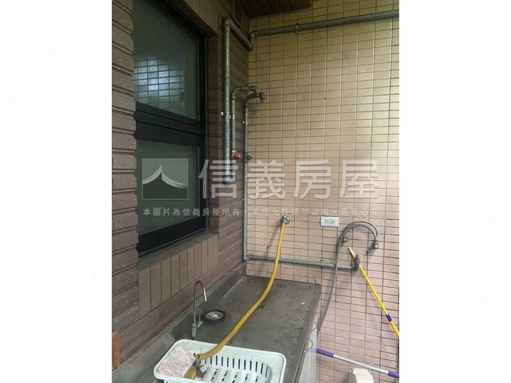 萬華千耀學１樓辦公店面房屋室內格局與周邊環境