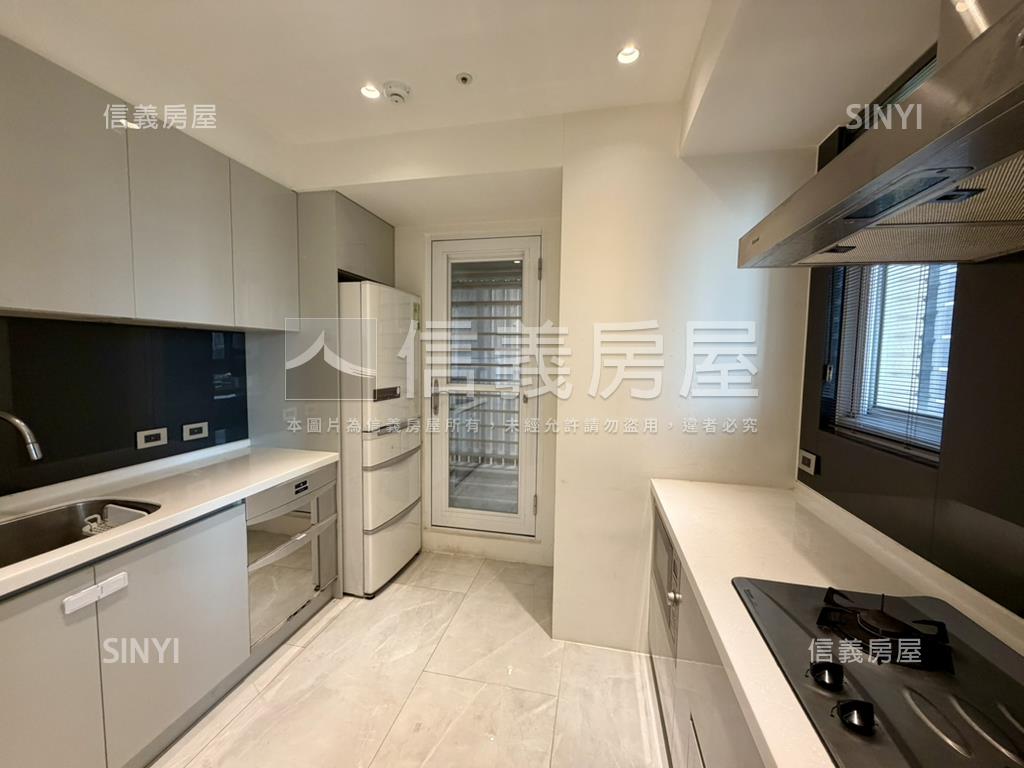 華江重劃～江翠ＯＮＥ房屋室內格局與周邊環境