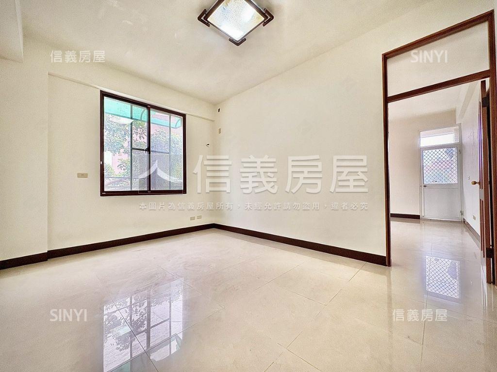 麻豆｜大地坪獨棟別墅房屋室內格局與周邊環境