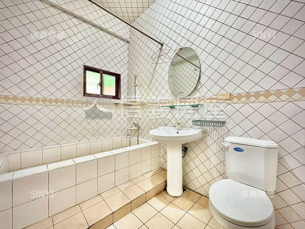 麻豆｜大地坪獨棟別墅房屋室內格局與周邊環境