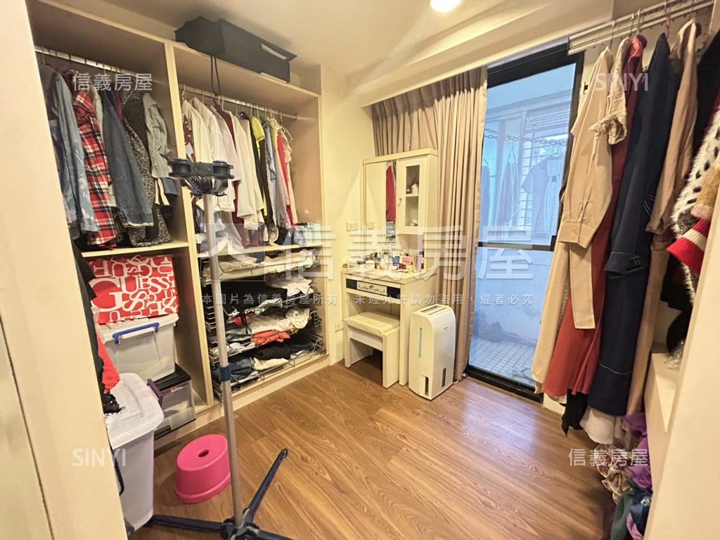 敦小介壽精美電梯三房房屋室內格局與周邊環境