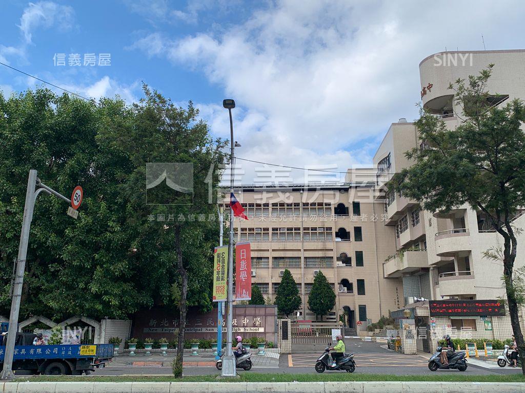 專任三民高中捷運五樓頂加房屋室內格局與周邊環境