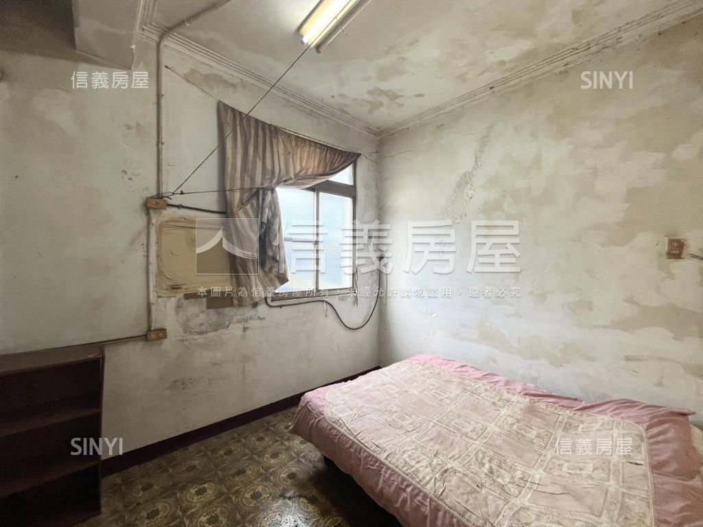 鼓山正路大地坪透店房屋室內格局與周邊環境