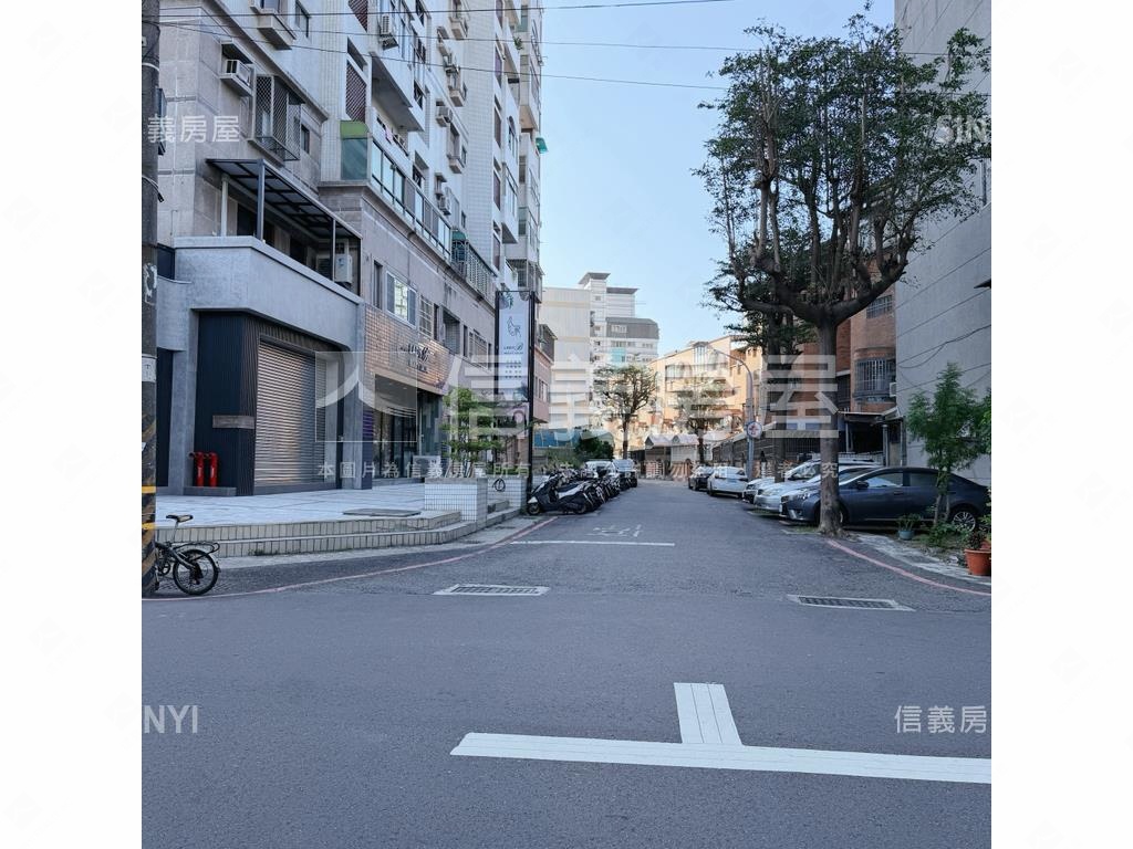 富農街店面附平面車位房屋室內格局與周邊環境