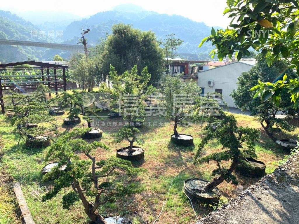 國姓鄉近國道６號農地房屋室內格局與周邊環境