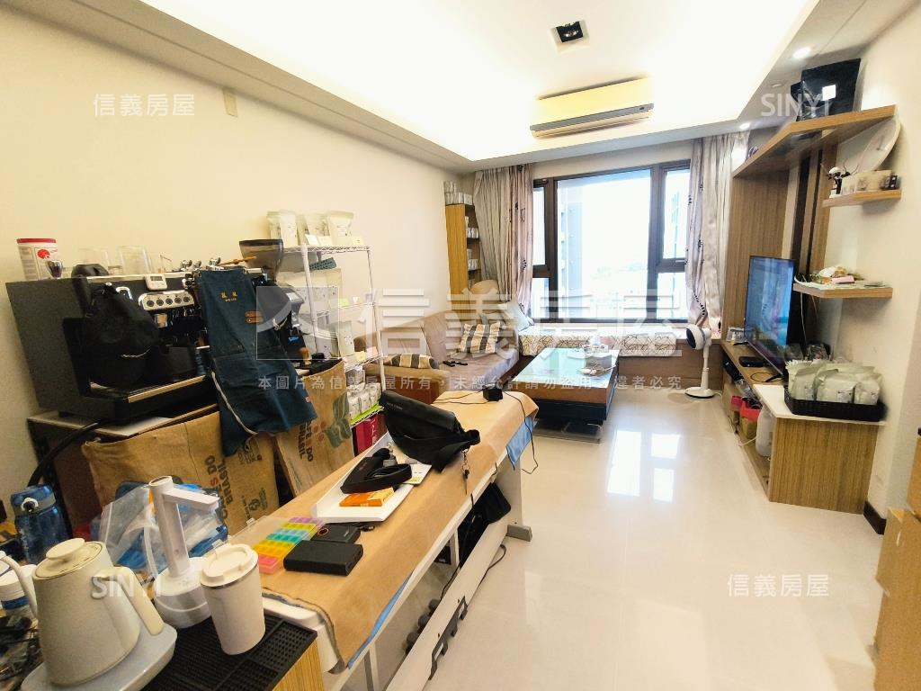 藝術首席景緻三房車位房屋室內格局與周邊環境