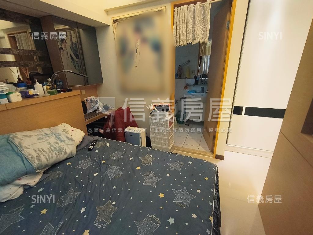 藝術首席景緻三房車位房屋室內格局與周邊環境