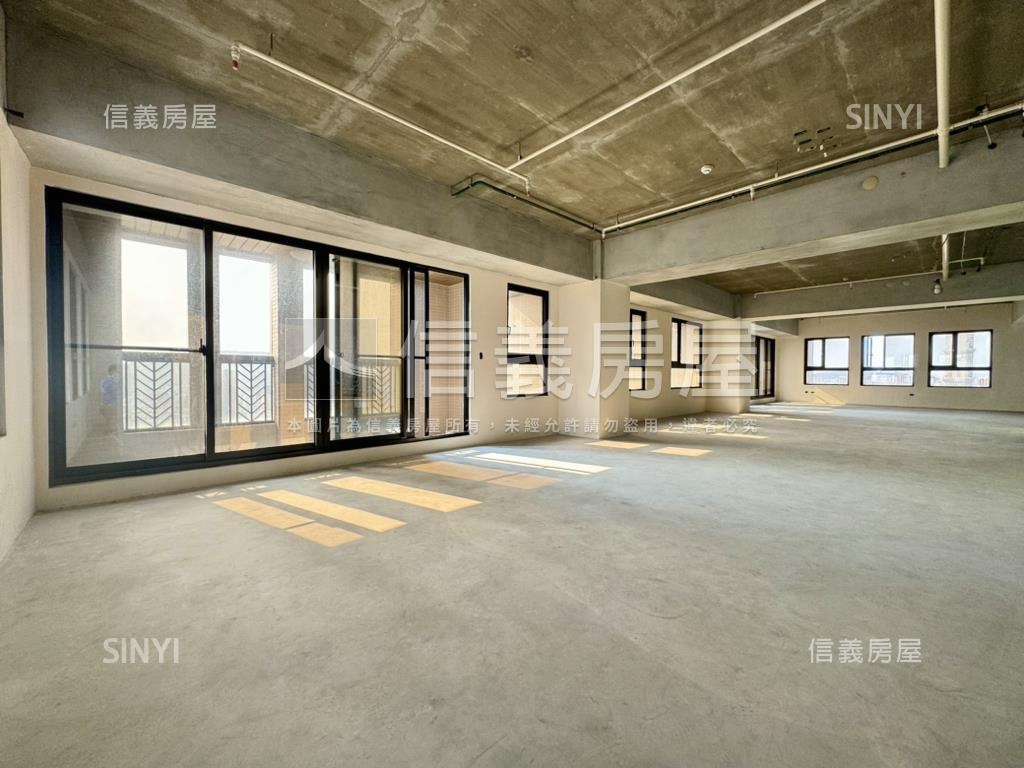 國王一號院｜高樓景雙平車房屋室內格局與周邊環境