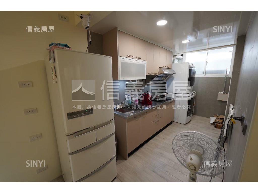 近捷運精美裝潢公寓二樓房屋室內格局與周邊環境