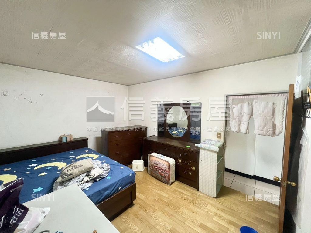 松江街江翠捷運採光三樓房屋室內格局與周邊環境