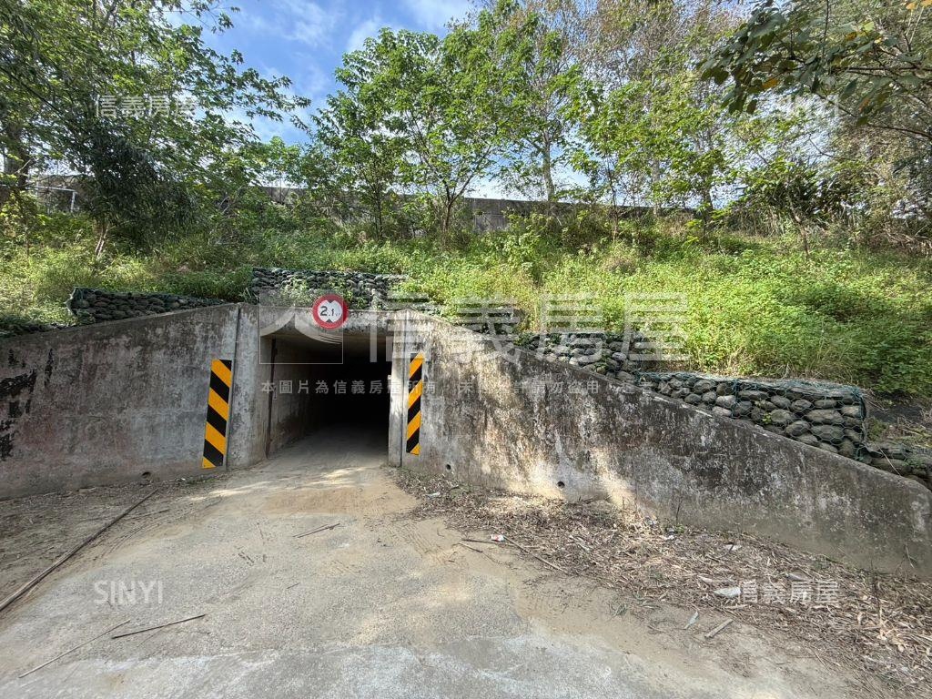 苗栗萬坪土地房屋室內格局與周邊環境