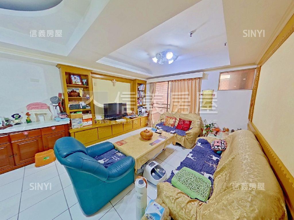 皇家宮廷採光美三房房屋室內格局與周邊環境