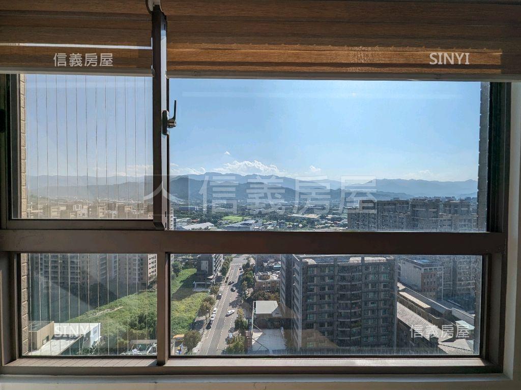 大學京都清新設計遠眺山景房屋室內格局與周邊環境
