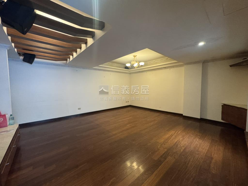 ［都更］僑安大廈邊間一樓房屋室內格局與周邊環境