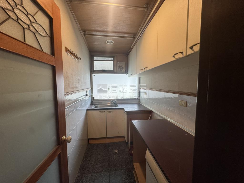 ［都更］僑安大廈邊間一樓房屋室內格局與周邊環境