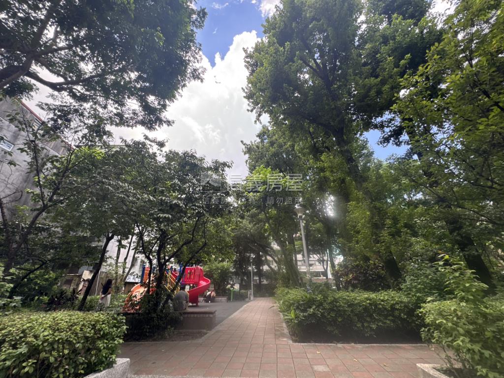 ［都更］僑安大廈邊間一樓房屋室內格局與周邊環境