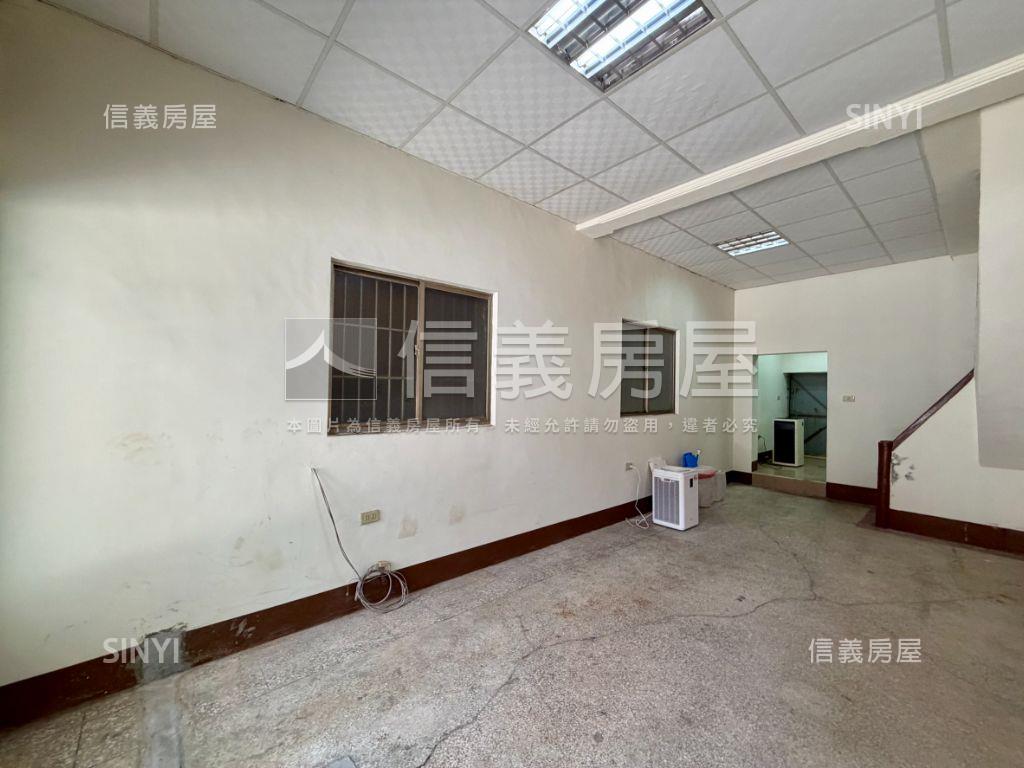 近美麗島☆正街小邊間透店房屋室內格局與周邊環境