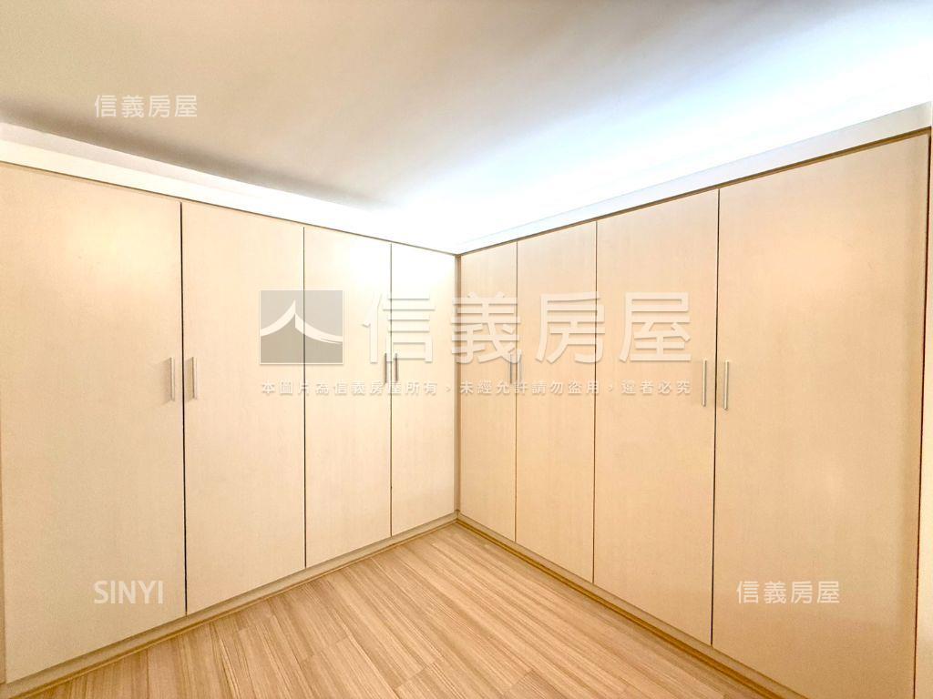 加州陽光河岸風光房屋室內格局與周邊環境