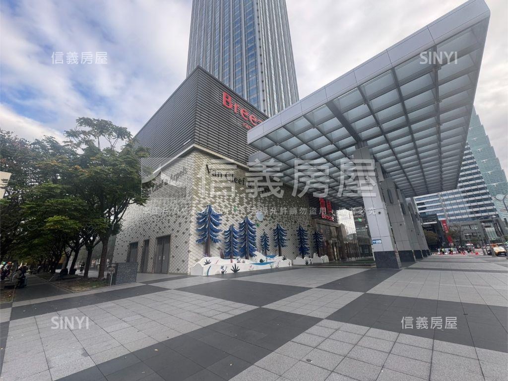 忠孝東路大店面房屋室內格局與周邊環境