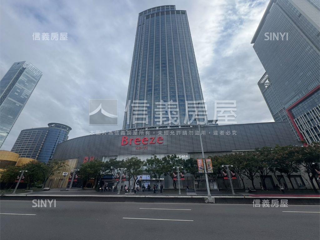 忠孝東路大店面房屋室內格局與周邊環境