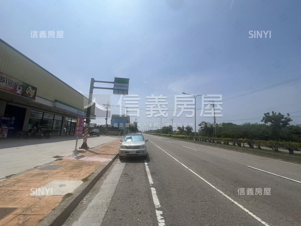 臨約３０米省道三角窗店面房屋室內格局與周邊環境