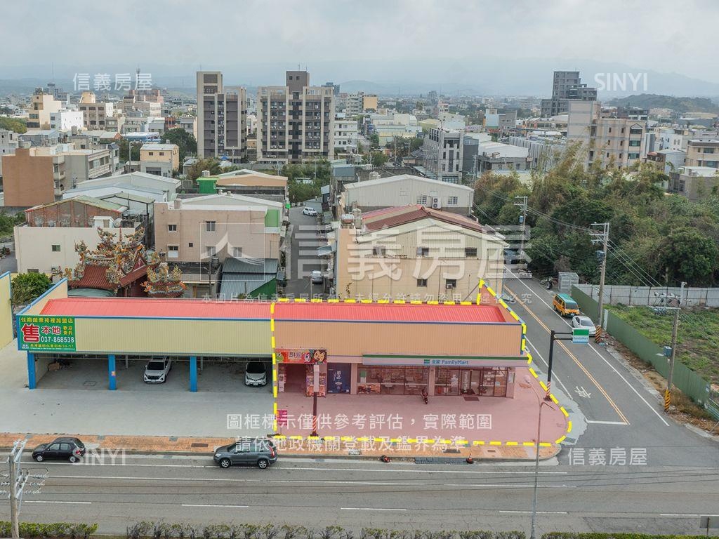 臨約３０米省道三角窗店面房屋室內格局與周邊環境