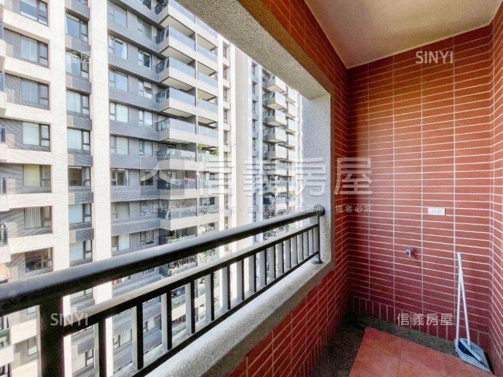 藍田公園旁精裝三房平車房屋室內格局與周邊環境