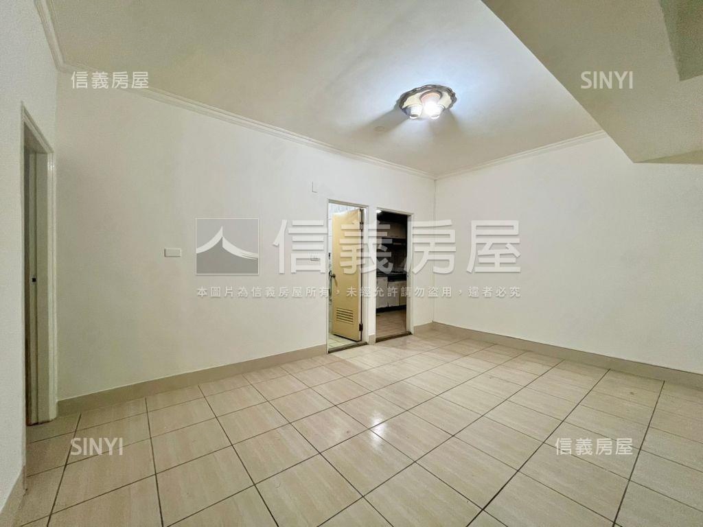 西門商圈中華路電梯華廈房屋室內格局與周邊環境