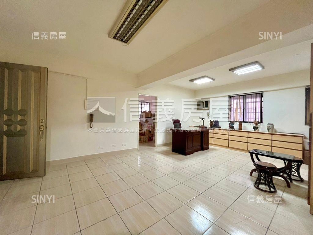 西門商圈中華路電梯華廈房屋室內格局與周邊環境