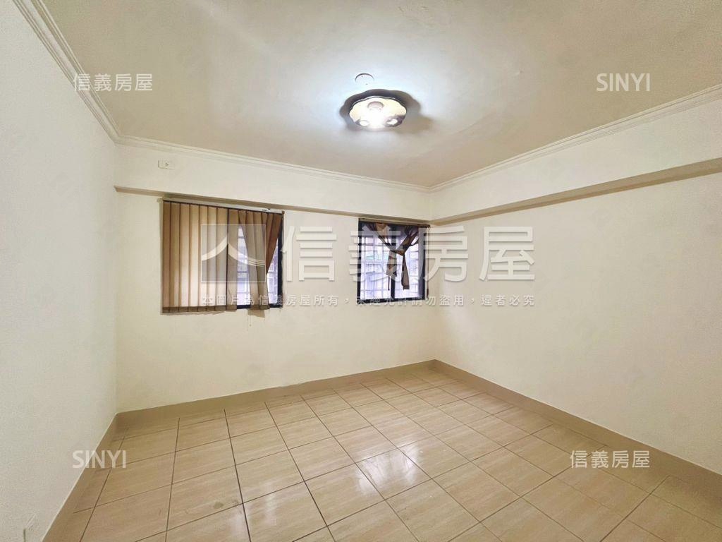 西門商圈中華路電梯華廈房屋室內格局與周邊環境