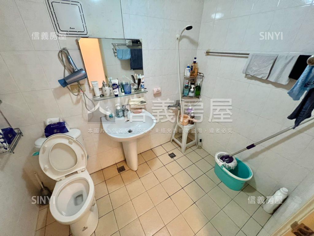 近捷運湖光國宅溫馨三房房屋室內格局與周邊環境
