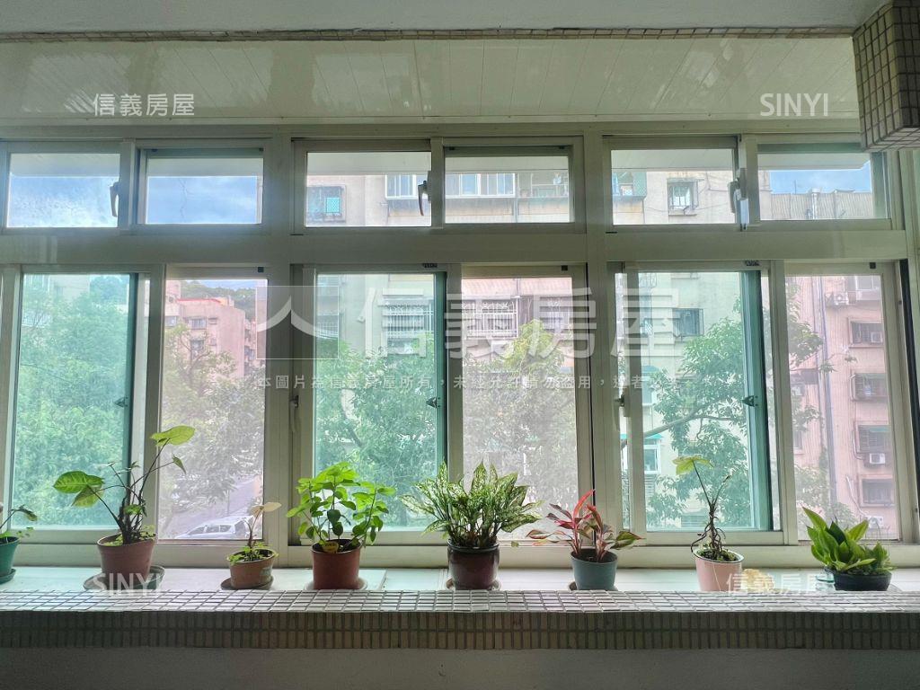 近捷運湖光國宅溫馨三房房屋室內格局與周邊環境