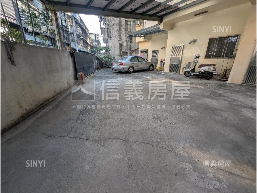 大衛段臨路土地房屋室內格局與周邊環境