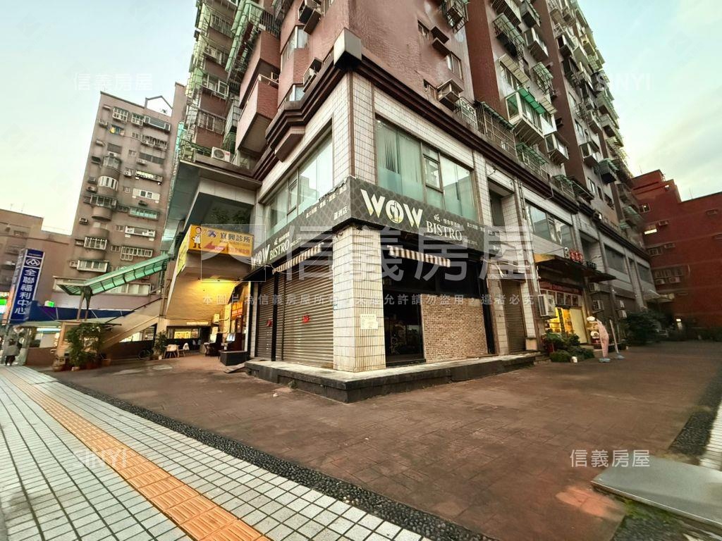 『蘆洲店面』生財三角窗房屋室內格局與周邊環境