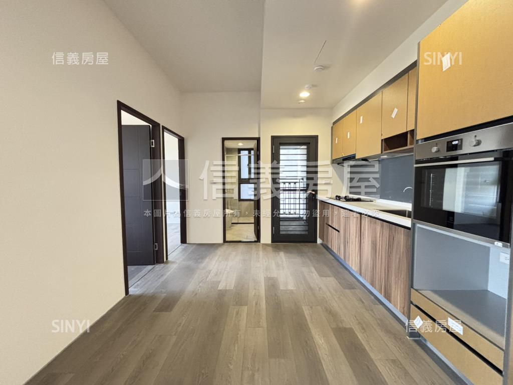 漢神百貨旁全新未住兩房房屋室內格局與周邊環境