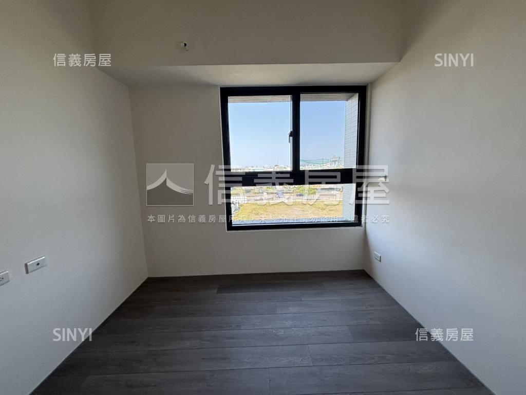 漢神百貨旁全新未住兩房房屋室內格局與周邊環境